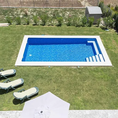 Elcano Village By Sanlucar Housing